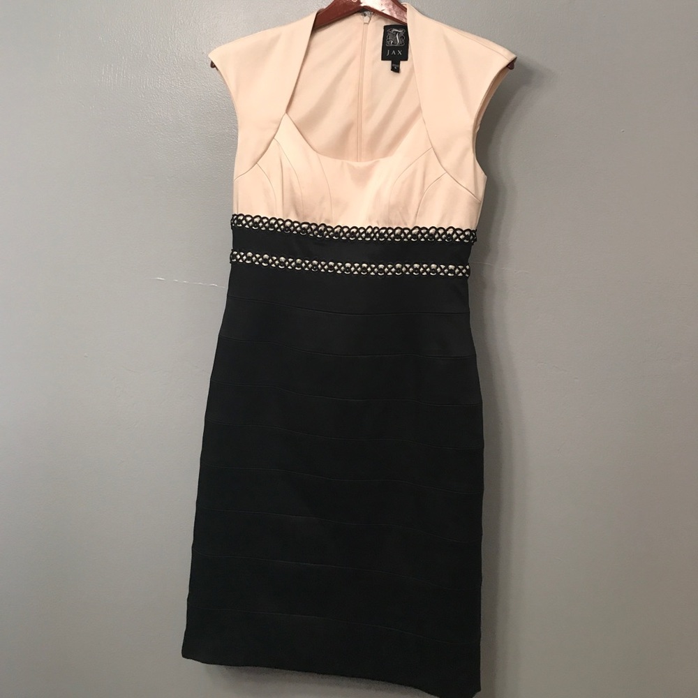 JAX 6 evening gown dress sleeveless black ivory